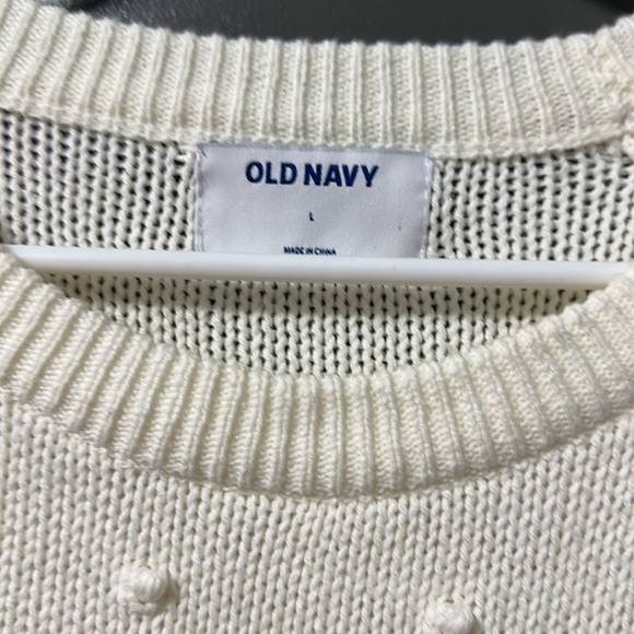 White Old Navy sweater - Picture 4 of 5